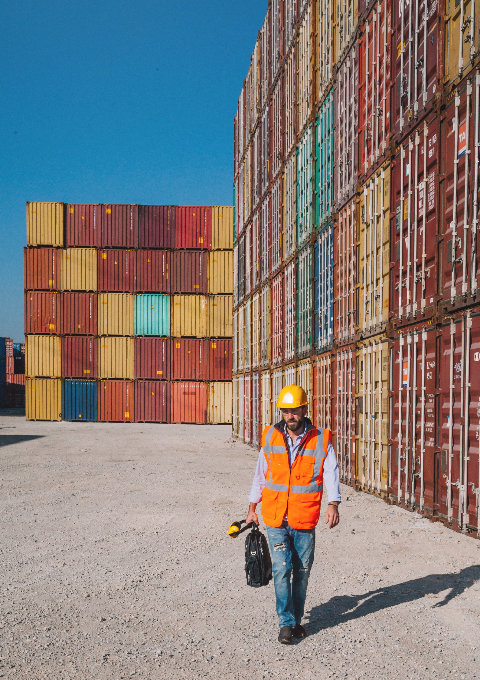 Buying and Selling of Containers